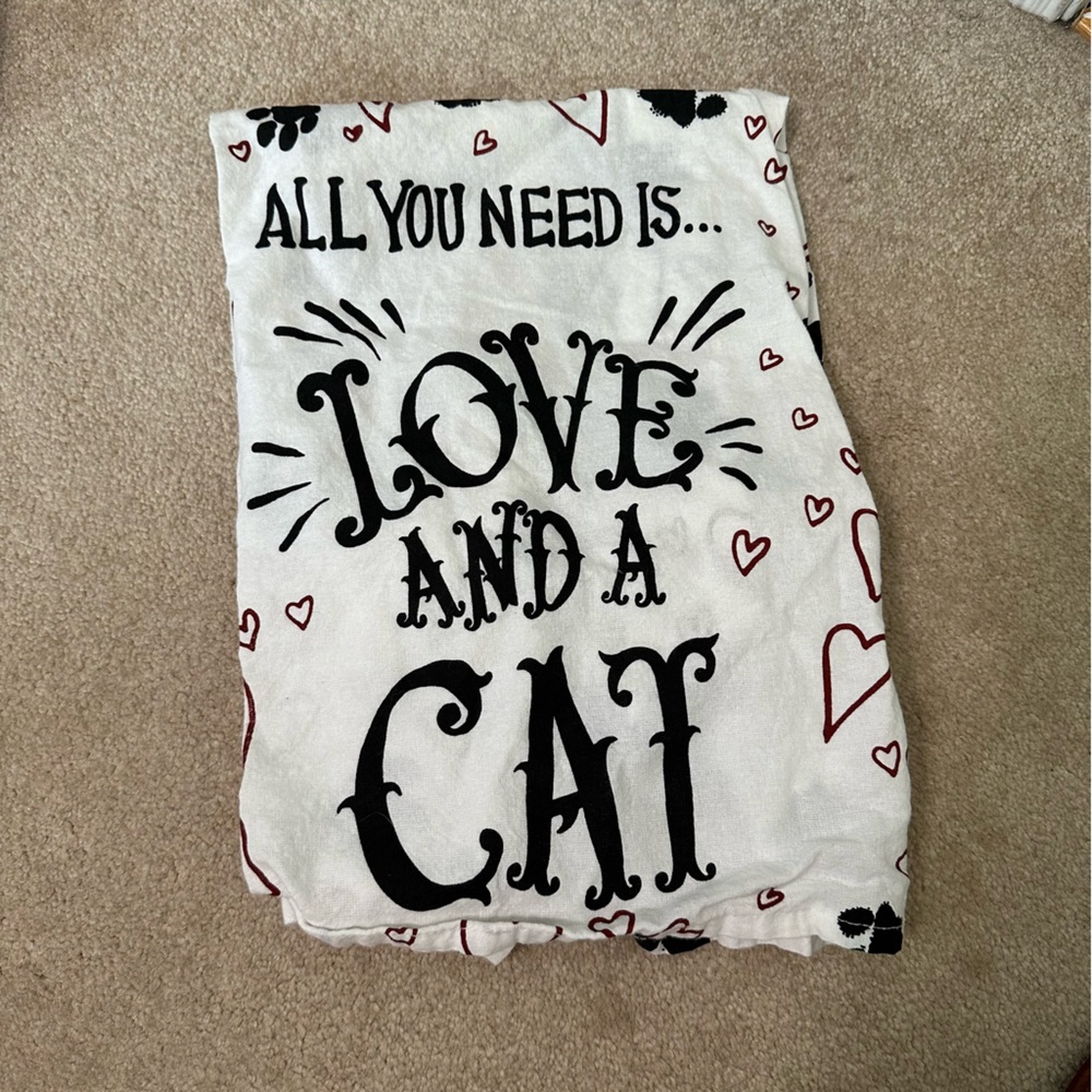 Primitives by Kathy Love and a Cat Towel - Black and Red